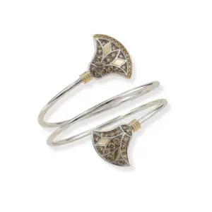 Lotus Arm-cuff